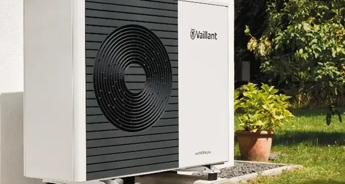 Air Source Heat Pump Installer